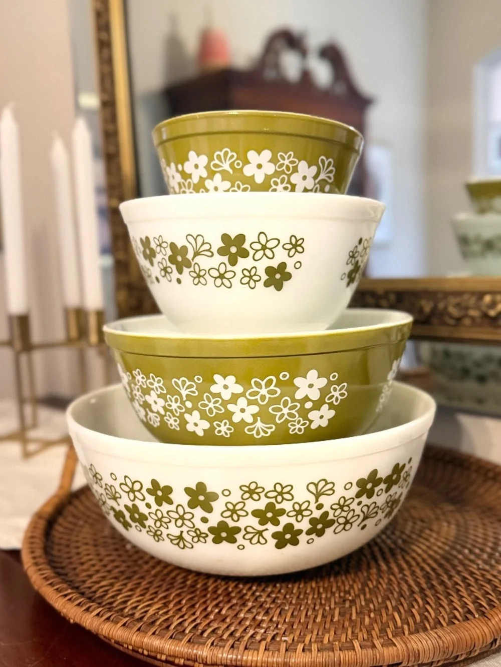 Spring Blosson (Crazy Daisy) Vintage Pyrex Mixing Bowls 404-401